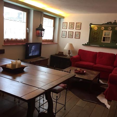 Meschihouse - Chesa Engadina Daire Samedan Dış mekan fotoğraf